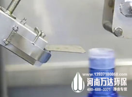 鄭州桶裝水灌裝機(jī)安裝活性炭過濾器有什么作用？